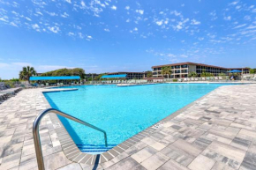 Beach and Tennis Resort Hilton Head Gem Near Beach!